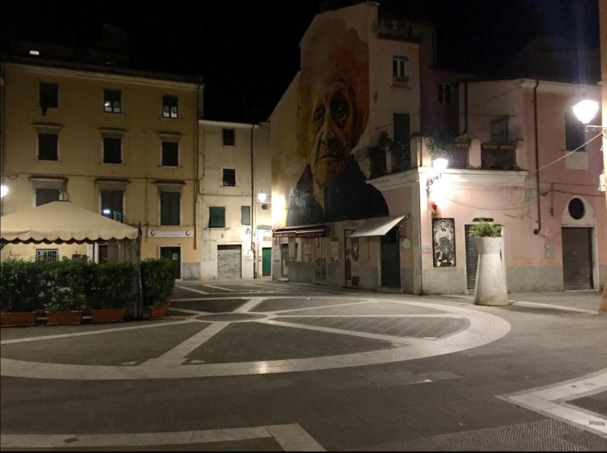 Stupenda Mansarda Centralissima, Finiture Di Lusso Carrara Buitenkant foto