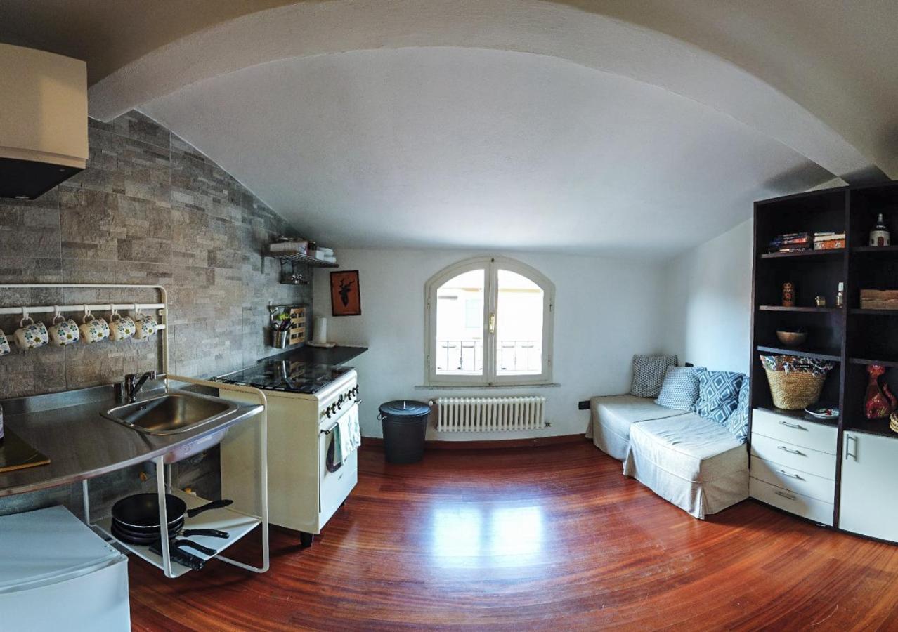Stupenda Mansarda Centralissima, Finiture Di Lusso Carrara Buitenkant foto