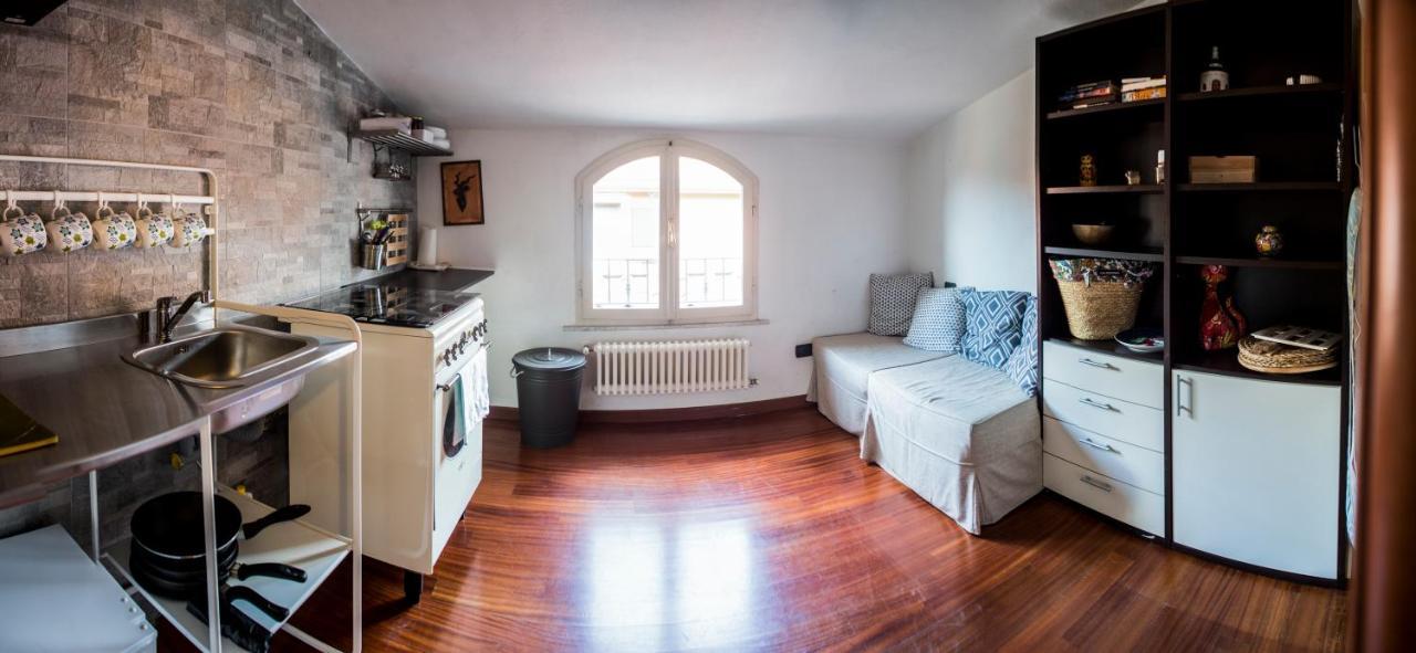 Stupenda Mansarda Centralissima, Finiture Di Lusso Carrara Buitenkant foto